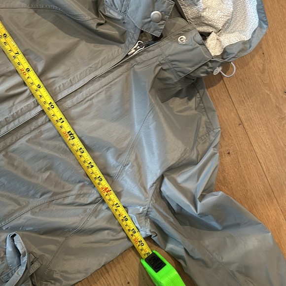 Eddie Bauer “365 WeatherEdge Plus” Raincoat - Picture 3 of 15